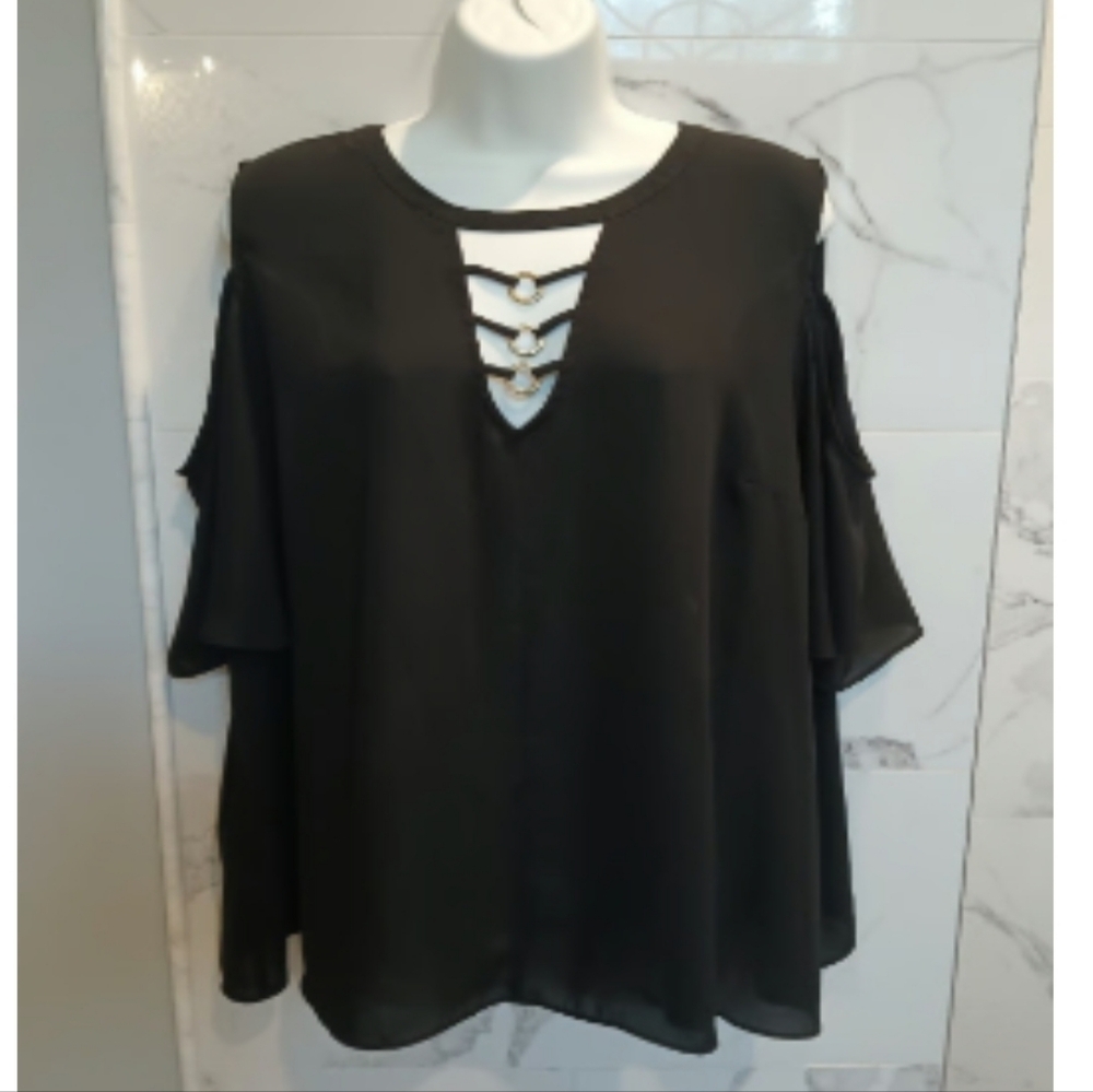 BOLD Elements Size L Black Blouse
